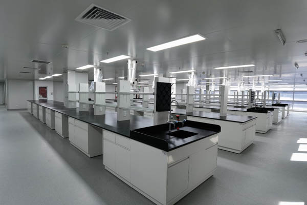 全鋼實驗臺多少錢一米?